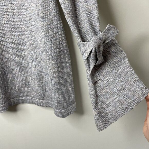 ISABEL MATERNITY Sweater Womens XS Waffle-Knit Pullover Bell Sleeve Bows Stretch - Picture 4 of 10